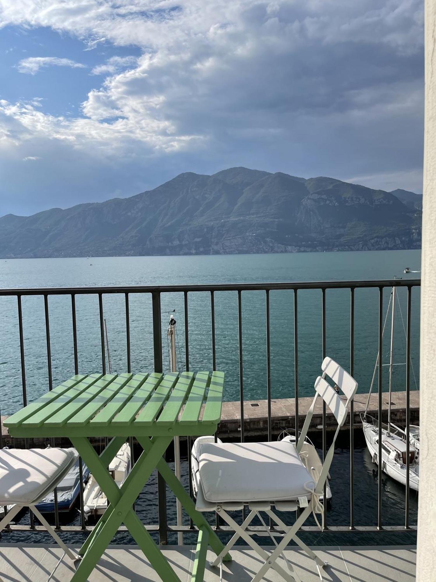 Angolo Sul Porto Apartment Brenzone sul Garda Ngoại thất bức ảnh