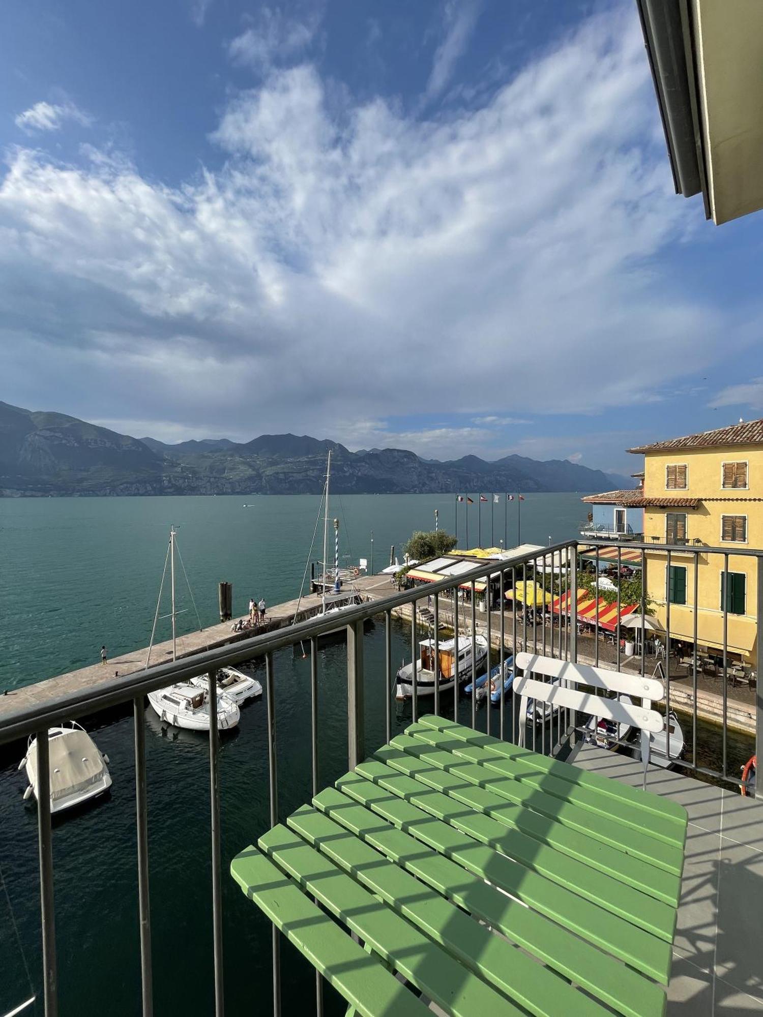 Angolo Sul Porto Apartment Brenzone sul Garda Ngoại thất bức ảnh